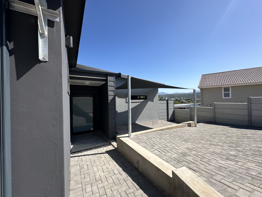 2 Bedroom Property for Sale in Bergsig Western Cape